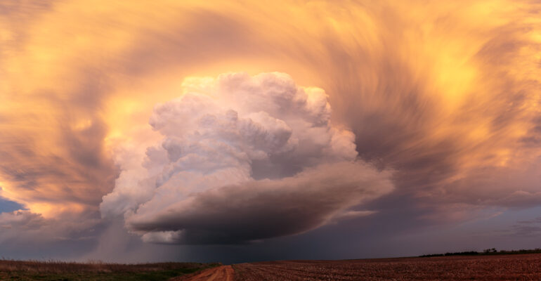 Supercell near Protection Kansas on April 15, 2017