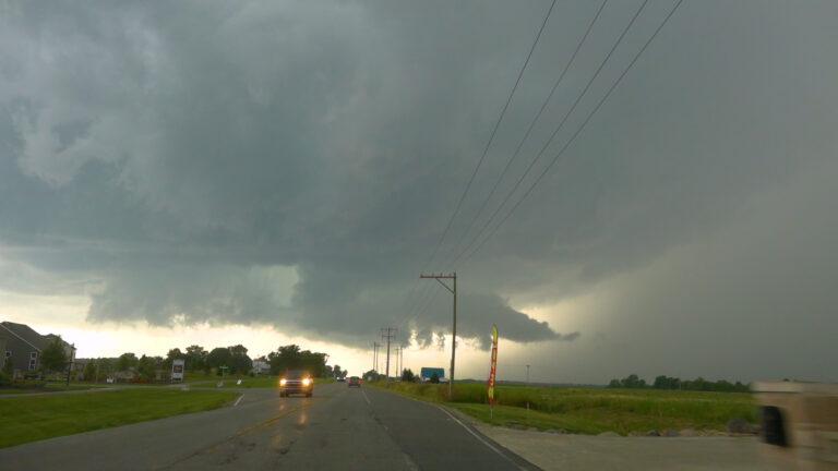 Wall Cloud west of Cicero Indiana on June 25, 2023