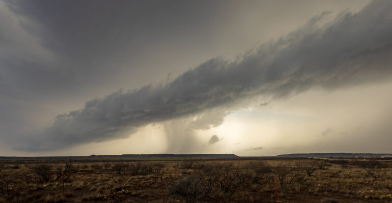 Shelf Cloud near Eldorado Oklahoma