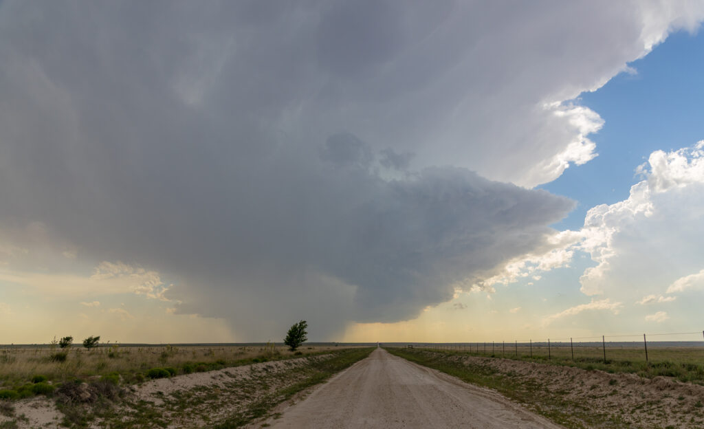 Storm building near Enochs